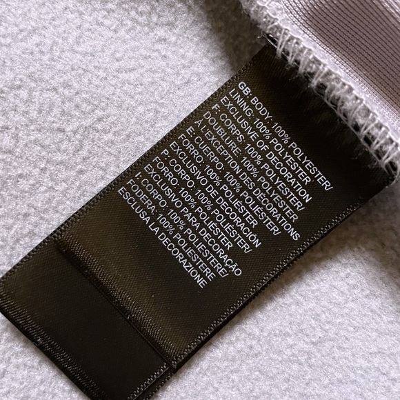 The North Face Women’s Apex Bionic Jacket In Grey - Picture 7 of 9